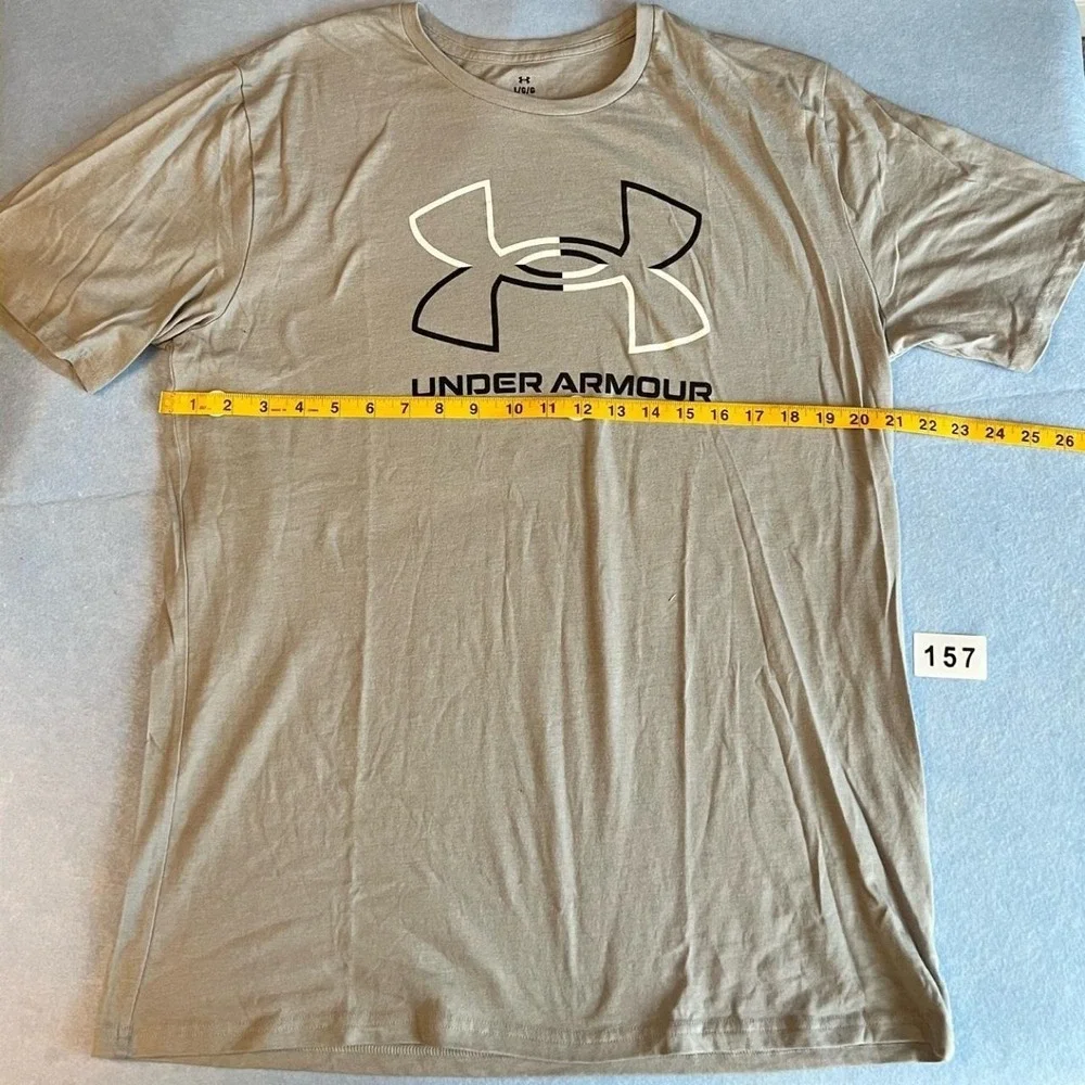 Men's Under Armour Shirt Size Large Excellent Condition